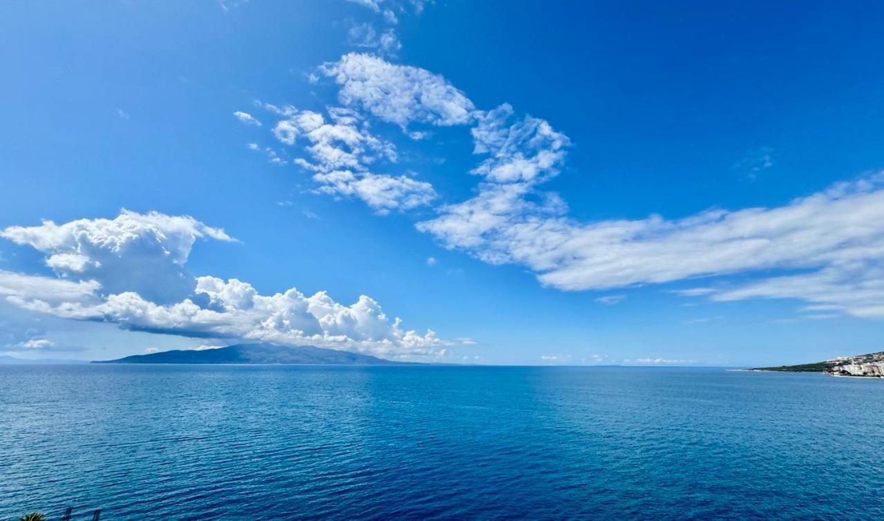 Apartment Miracle Sea *